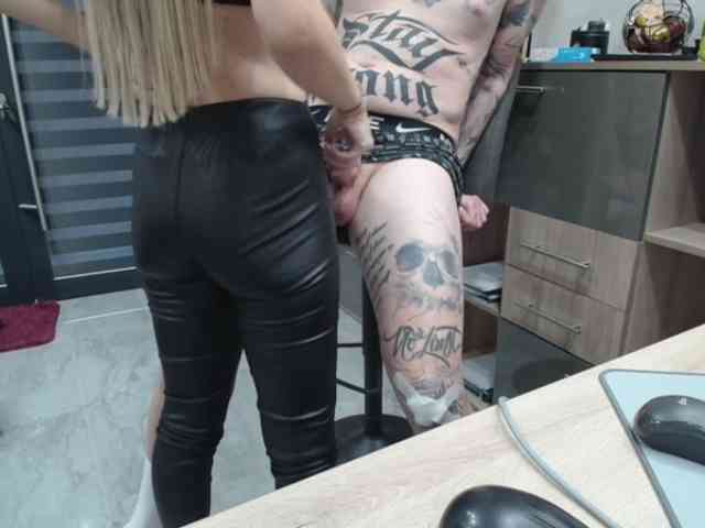 tattoo-couple webcam