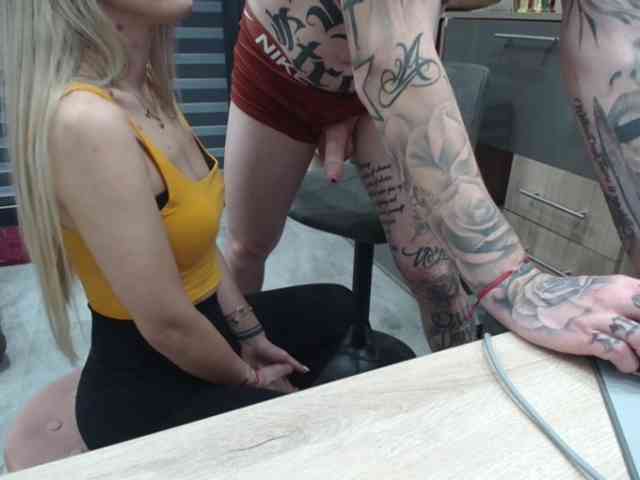 tattoo-couple webcam