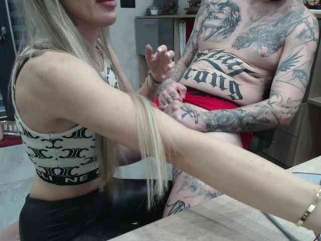 tattoo-couple webcam