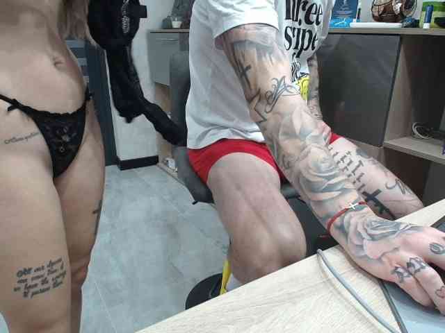 tattoo-couple webcam