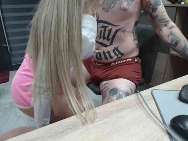 tattoo-couple webcam