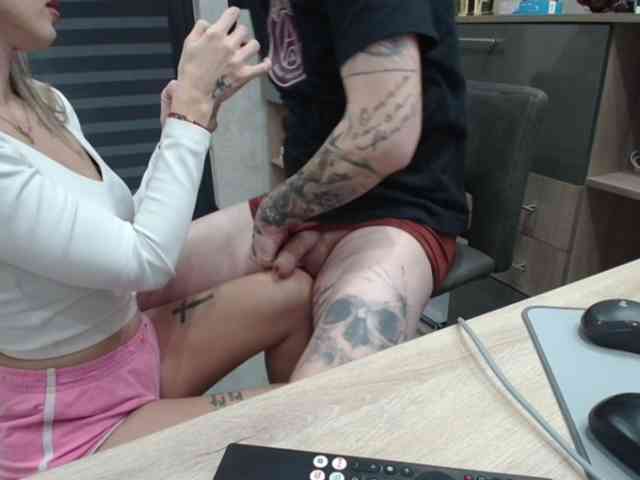 tattoo-couple webcam
