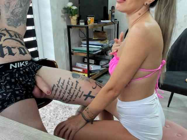tattoo-couple webcam