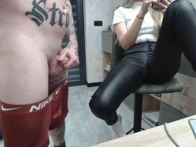 tattoo-couple webcam