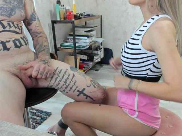 Модель: tattoo-couple