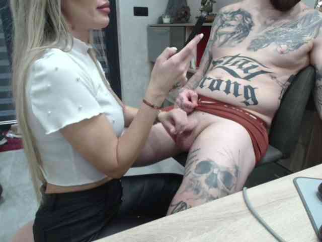 tattoo-couple Live Webcam on BongaCams