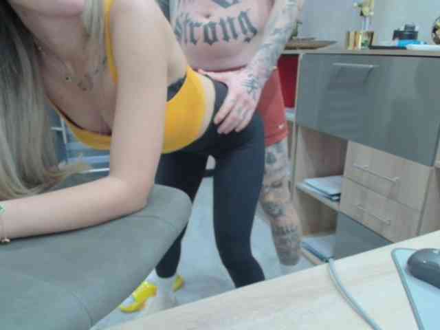 tattoo-couple webcam