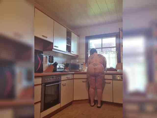 90dTitten webcam