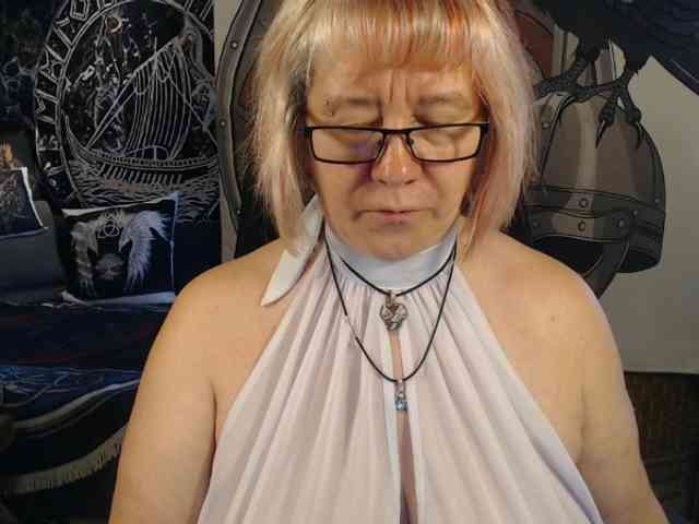90dTitten webcam