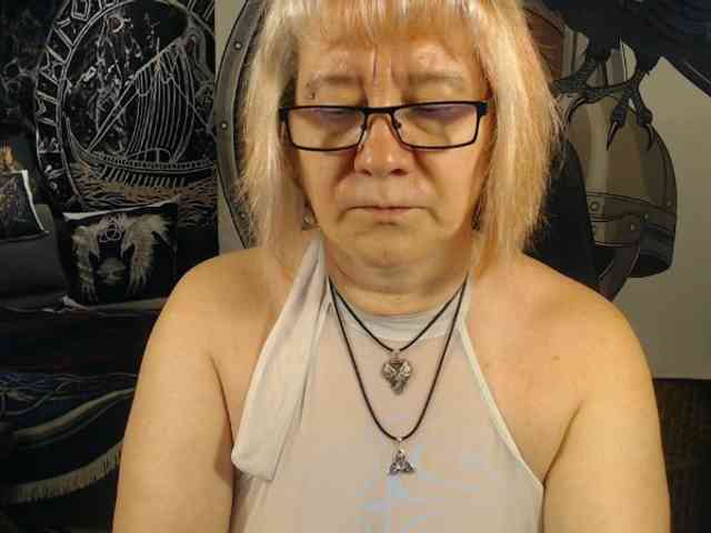 90dTitten webcam