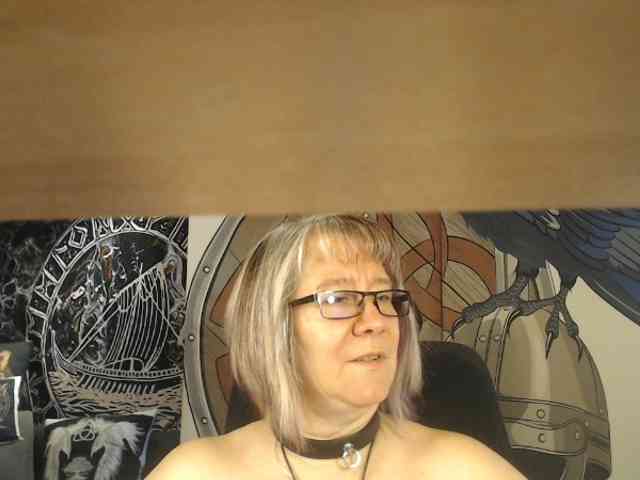 90dTitten webcam