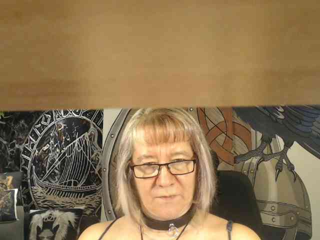90dTitten webcam