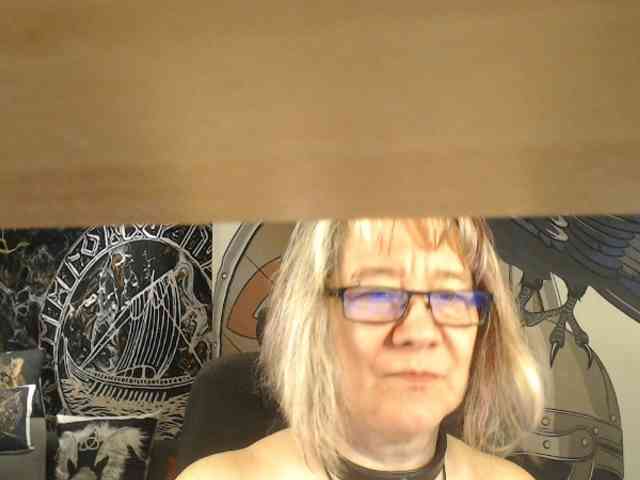 90dTitten webcam