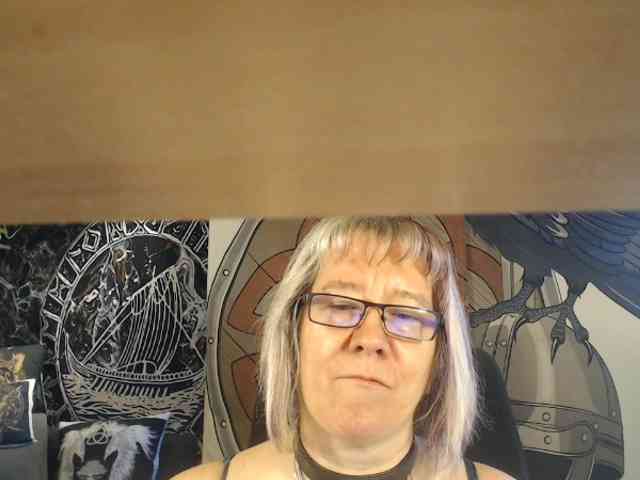 90dTitten webcam