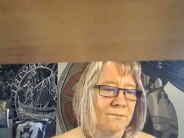 90dTitten webcam