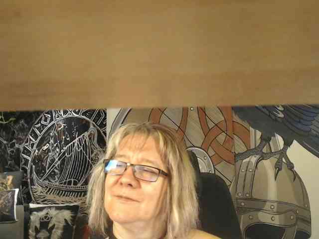 90dTitten webcam