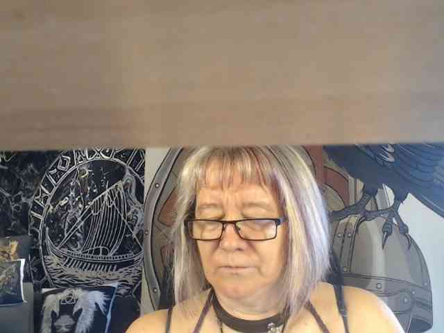 90dTitten webcam