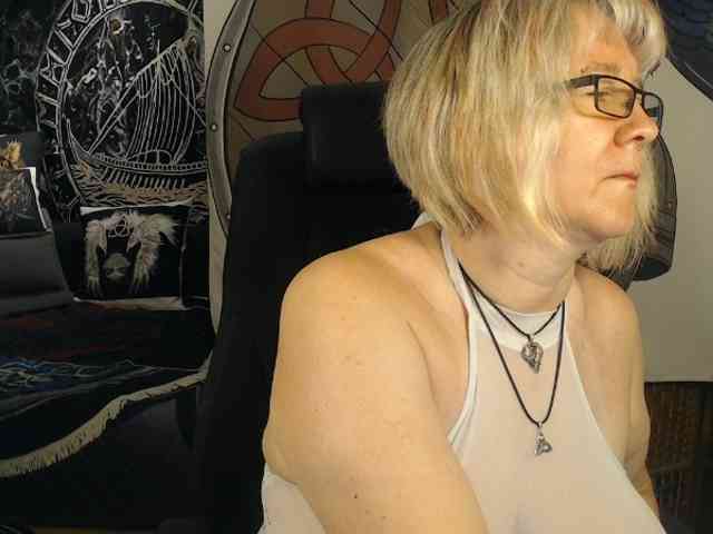 online sex cam 90dTitten