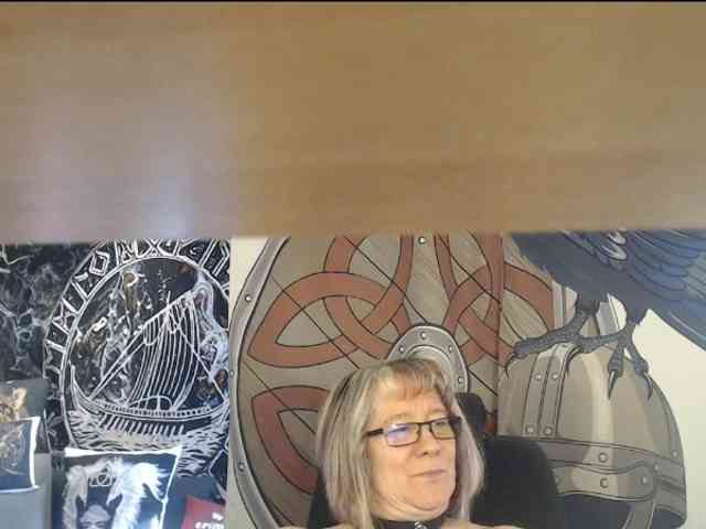 90dTitten webcam
