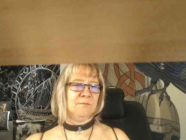 90dTitten webcam