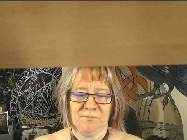 90dTitten webcam