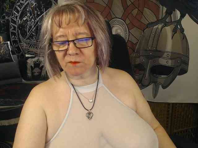 90dTitten webcam