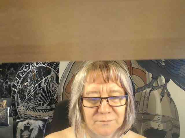 90dTitten webcam