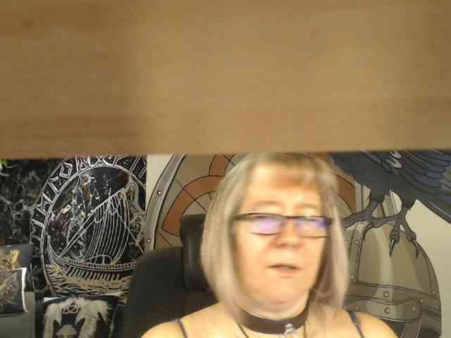 90dTitten webcam