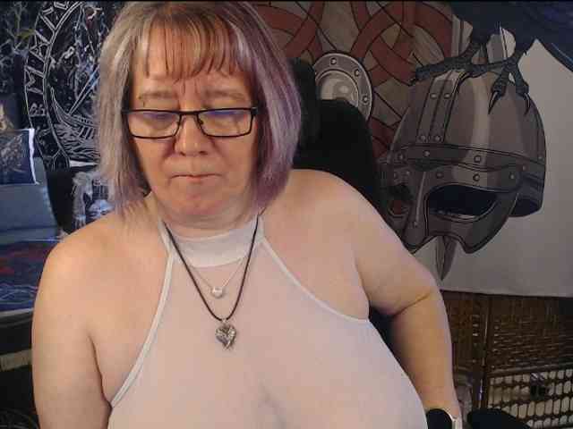 90dTitten webcam