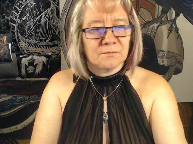 90dTitten webcam