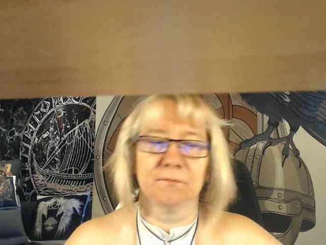 90dTitten webcam
