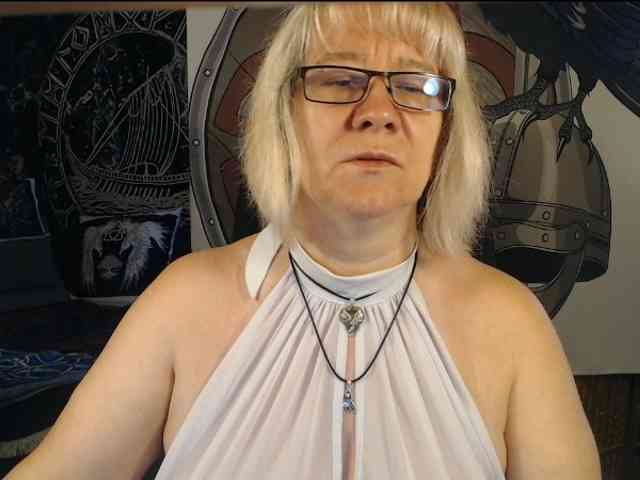 90dTitten webcam