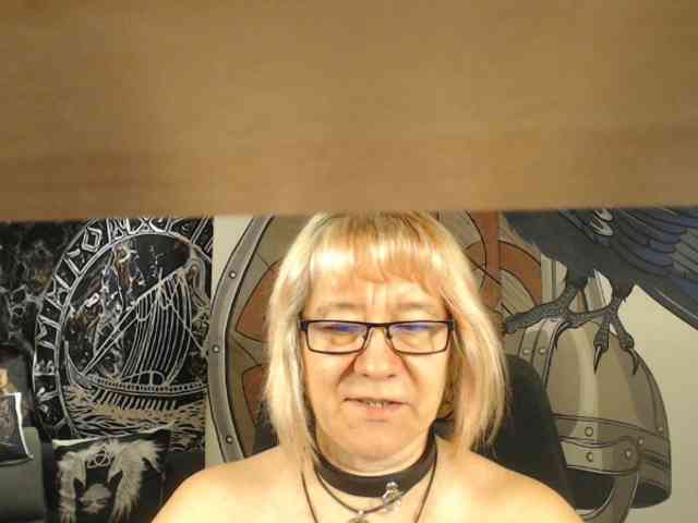 90dTitten webcam