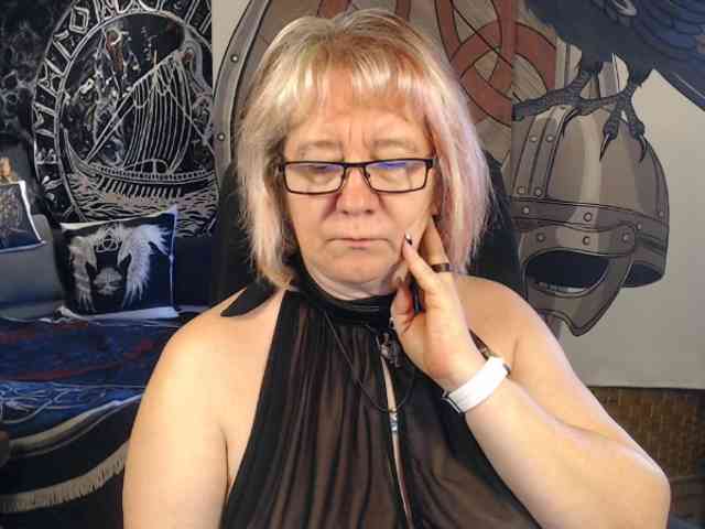 90dTitten webcam