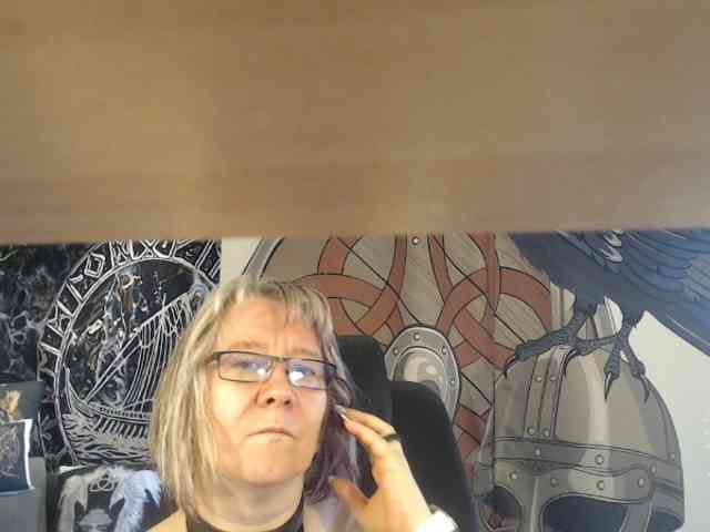 90dTitten webcam