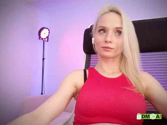 Louise_Dance webcam