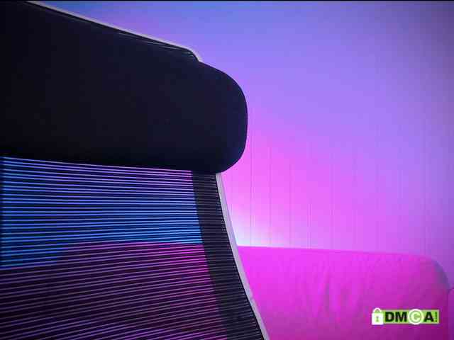 Louise_Dance webcam