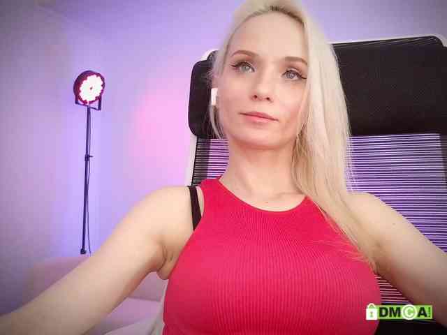 Louise_Dance webcam