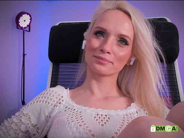 Louise_Dance webcam