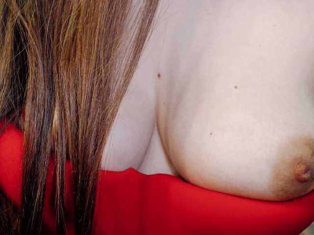 hotmiamix's BongaCams show and profile