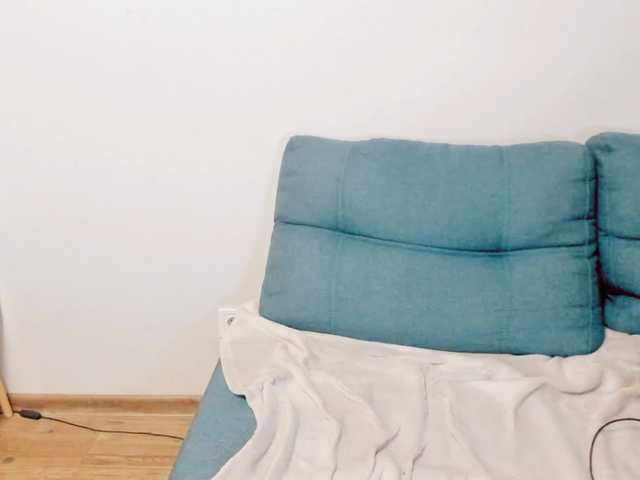 hotmiamix's BongaCams show and profile