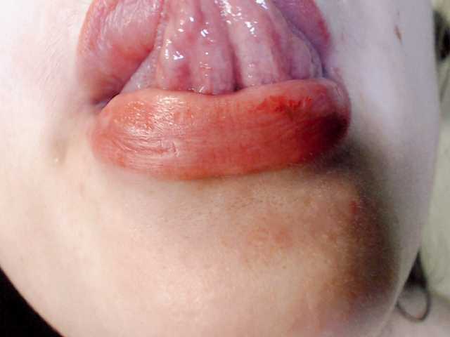 hotmiamix — Fuck ass 199. fuck pussy 122. squirt 250 c2c 50 BJ 111 spank 11 JOI CEI 155 c2c+pussy 111 BJ 150 Lovence control 300