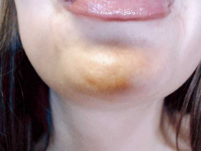 hotmiamix's BongaCams show and profile