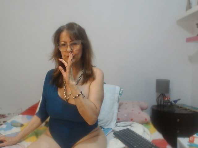 CindyCraw's BongaCams show and profile