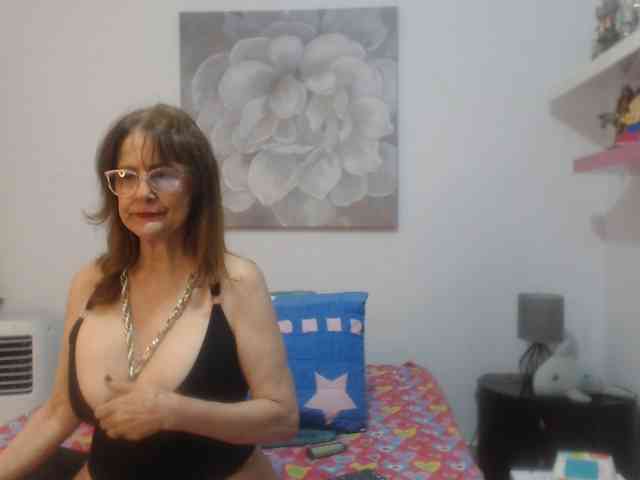 CindyCraw Live Webcam on BongaCams