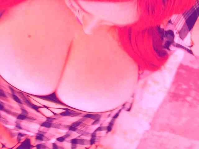 secretbella webcam