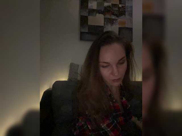 Alisasqrl's BongaCams show and profile