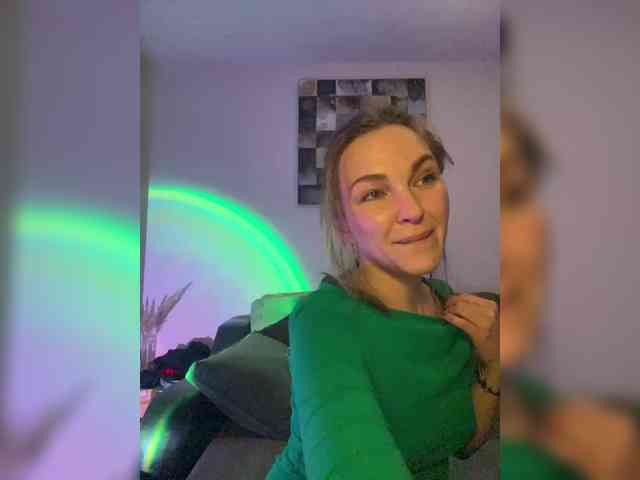 Alisasqrl webcam