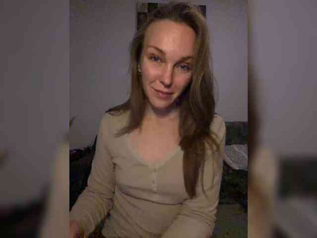 Alisasqrl's webcam live show