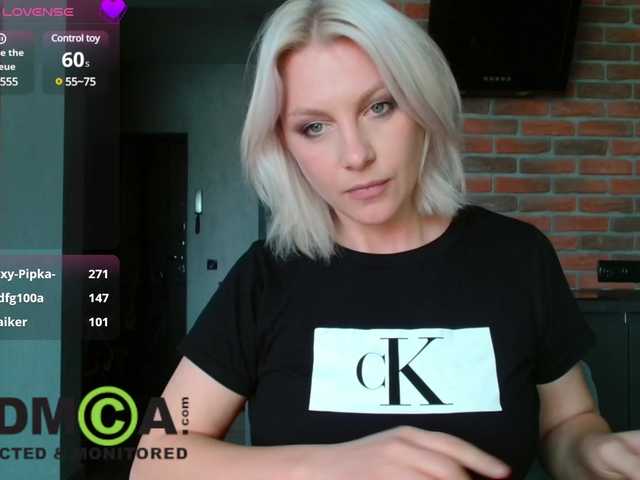  -SashaSexy- chat room